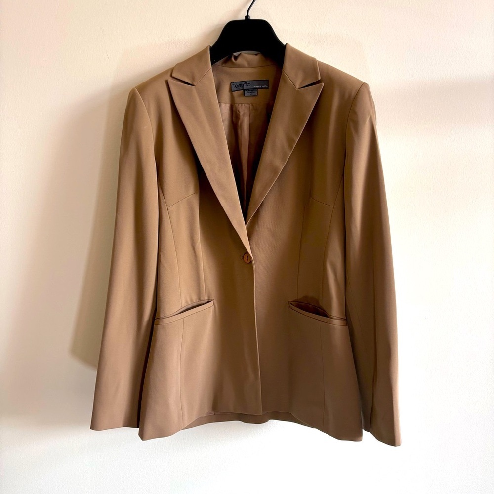 Teenflo US4 slim blazer jacket, camel tan brown